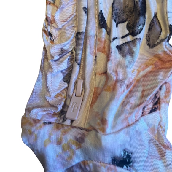 NWT Posh Peanut Harlow Ruffle Zipper One Piece Footie Size 12-18 Mos - Picture 7 of 9